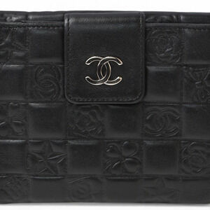 Chanel Black Icon